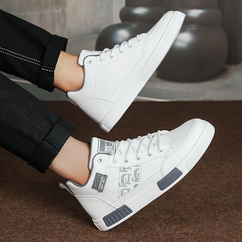 2023. Nove muške visoke jednostavne temperamentne kožne cipele za slobodno vrijeme za muškarce Lagane britanske divlje trendi cipele Tenis Masculino