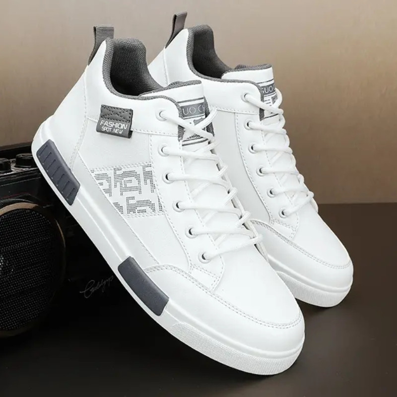 2023. Nove muške visoke jednostavne temperamentne kožne cipele za slobodno vrijeme za muškarce Lagane britanske divlje trendi cipele Tenis Masculino