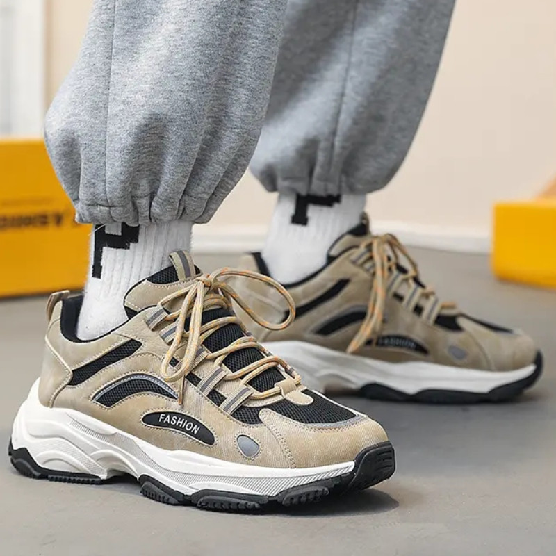 2023. Nova neklizajuća sportska obuća za trčanje za muškarce Trendi svestrane cipele za tate Studentske modne cipele za muškarce Tênis Couro Masculino