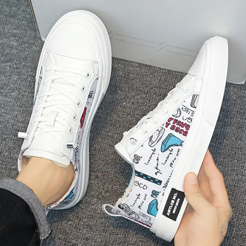 Muške cipele Ljetne prozračne platnene cipele Trend Svestrane male bijele cipele Muške vezene cipele Zapatillas Hombre