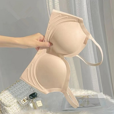 Външно разширяващо се бельо Дамски малки гърди Плоски гърди, събрани, за да покажат големите гърди Голям летен безшевен удобен сутиен