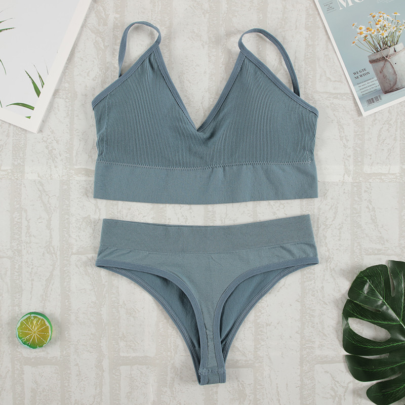 CHRLEISURE 2Pcs Set grudnjaka Komplet donjeg rublja Ženske gaćice Seksi g-string Bešavni grudnjak Žensko donje rublje Meka majica bez rukava 2022 Novo