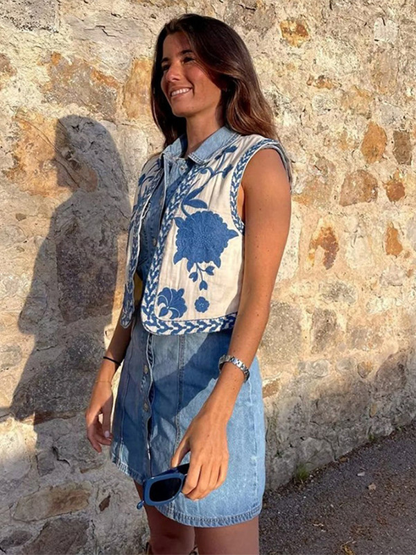 Moteriška trumpa gėlėmis siuvinėta liemenė, be rankovių, laisvas moteriškas rudas paltas, 2023 m. vasaros mados gatvės drabužių moteriškos liemenės