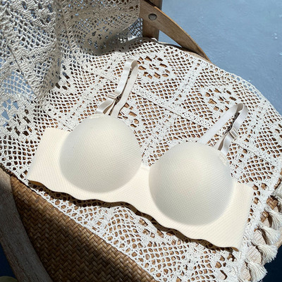 Szexi női melltartók Push Up melltartó varrat nélküli fehérnemű Solid vezeték nélküli sportmelltartó egyrészes Gather Convertible Straps Melltartó