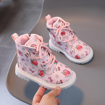 Зимни сладки ботуши за момичета с ягода Ежедневни обувки с плосък ток за малко момиченце Плюшени обувки на платформа Нови обувки за малко момиченце Кецове G06252
