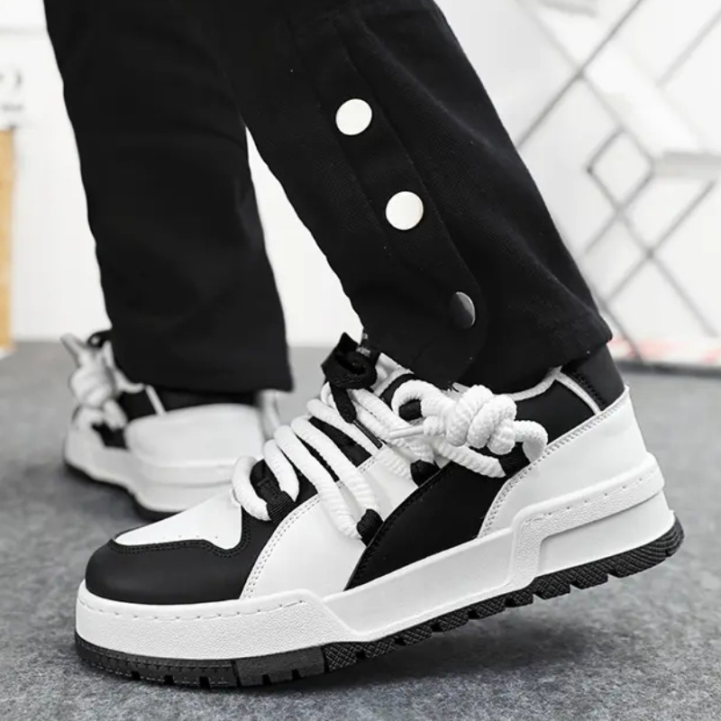 2023 Nove dizajnerske cipele za muškarce Ležerne tenisice s platformom Tenisice na vezanje Modne studentske tenisice Muške vulkanizirane tenisice Masculino