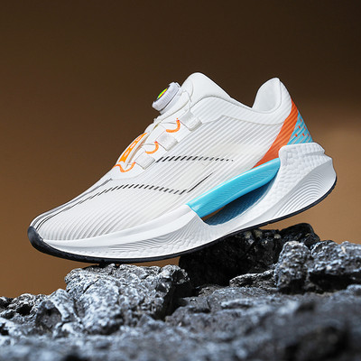 Ανδρικά νέα αθλητικά παπούτσια φθινοπώρου 2023 Ελαφριά μόδα τρέξιμο Stretch Casual Outdoor Mesh Surface Sports Tennis Περπάτημα ανδρών