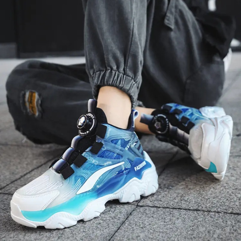 2023. aasta uus mood meeste jalatsid hingavad meeste kevad-sügis platvorm välistingimustes kõrged kingad Meeste pahkluu kingad paksud tossud Кроссовки