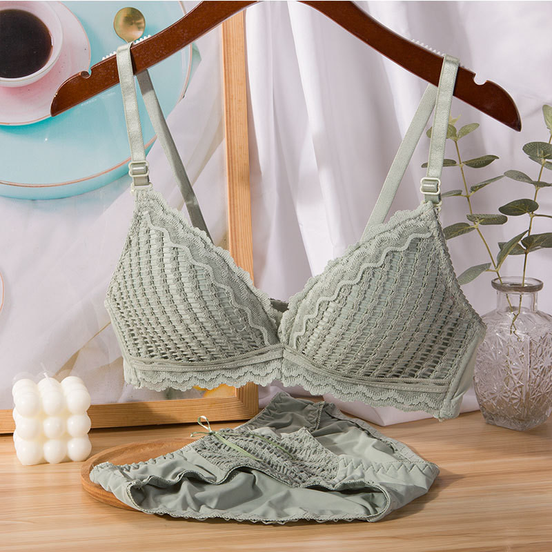 Moteriškas besiūlių liemenėlių rinkinys Newire bralette žemu juosmeniu kelnaitės Seksualus apatinio trikotažo komplektas V kaklo liemenėlė Minkštas moteriškas apatinio trikotažo rinkinys lenceria