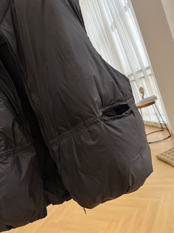 2023 m. nauja medvilnine paminkštinta užtrauktuku giletinė striukė, žieminė liemenė su kišenine moteriška dygsniuota liemenė, stovi apykakle.