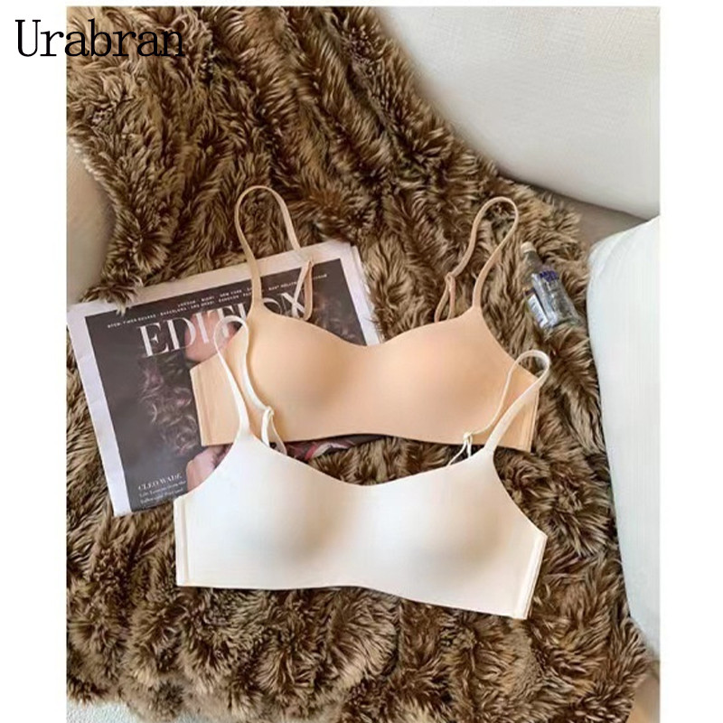 Cupă subțire Lenjerie de corp dintr-o singură bucată, fără cusături, sâni mici pentru femei, adunați în partea de sus pentru a susține confortul rezistent la lasare și fără oțel