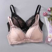 Căptușeală 100% mătase dud pentru femei cu țesătură de dantelă în exterior Sutien fără fir confortabil fără fir Bralette SS021