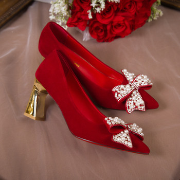 Rimocy Елегантни дамски червени копринени сватбени обувки за булка Перлени панделки Помпи с остри пръсти Дамски секси парти рокли Обувки с високи токчета Дамски