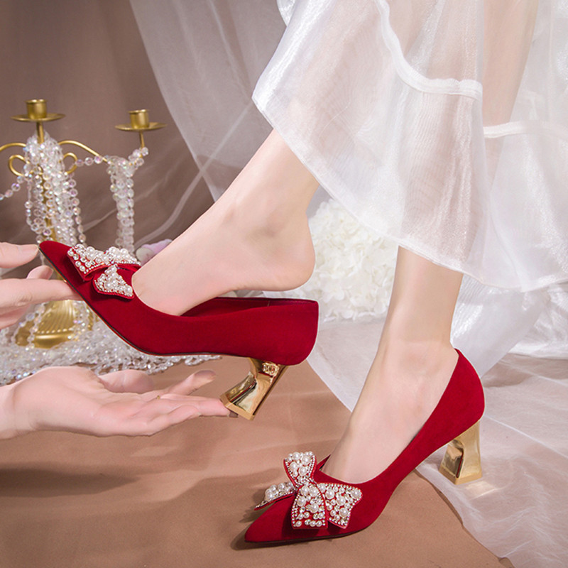 Rimocy Elegant Moterys Raudoni Šilkiniai Vestuviniai Nuotakos Batai Perliniai Bowknot smailūs pirštai Moteriški Seksuali Vakarėliui Suknele Aukštakulniai Batai Moteris