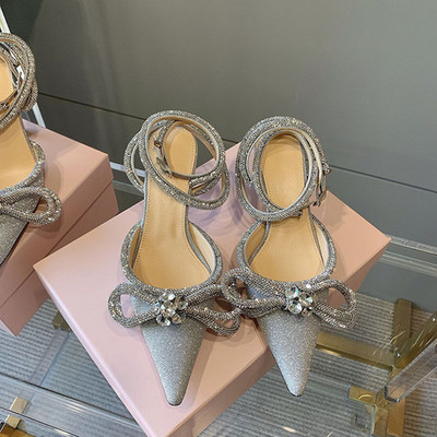 Ženske cipele sa svjetlucavim kamenčićima u modnoj pisti Satenske ljetne ženske cipele s kristalnom mašnom Visoke pete Cipele za maturalnu zabavu