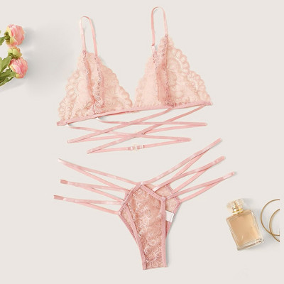 Ofertă caldă Lenjerie de corp pentru femei Set de lenjerie sexy pentru femei Lenjerie de lenjerie din dantelă de dimensiuni mari Set tanga Bodydoll Lenjerie de dormit Bandage Sutien Lenjerie de corp