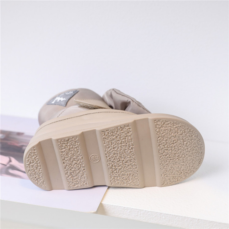 2023 Laste lumesaapad Talvised tüdrukute kingad Uued libliksõlmega veekindlad soojad plüüsist lastejalatsid Moodsad printsessi saapad tüdrukutele