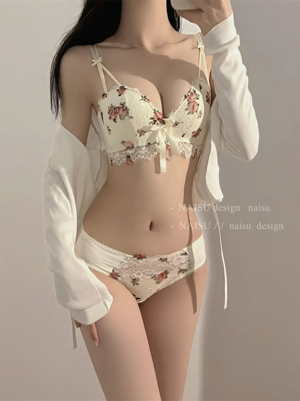 Bešavno donje rublje, skupljene ženske male grudi, novi udobni komplet grudnjaka od lateksa za seksi djevojke protiv opuštanja