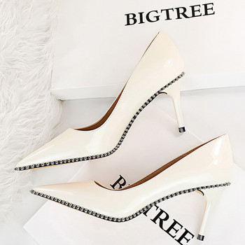 BIGTREE Παπούτσια 2023 New Rivet Women Pumps Μεταλλικές χάντρες Ψηλοτάκουνα Stiletto Πολυτελή γόβες Kitten Sexy Party Shoes Plus Size 42 43