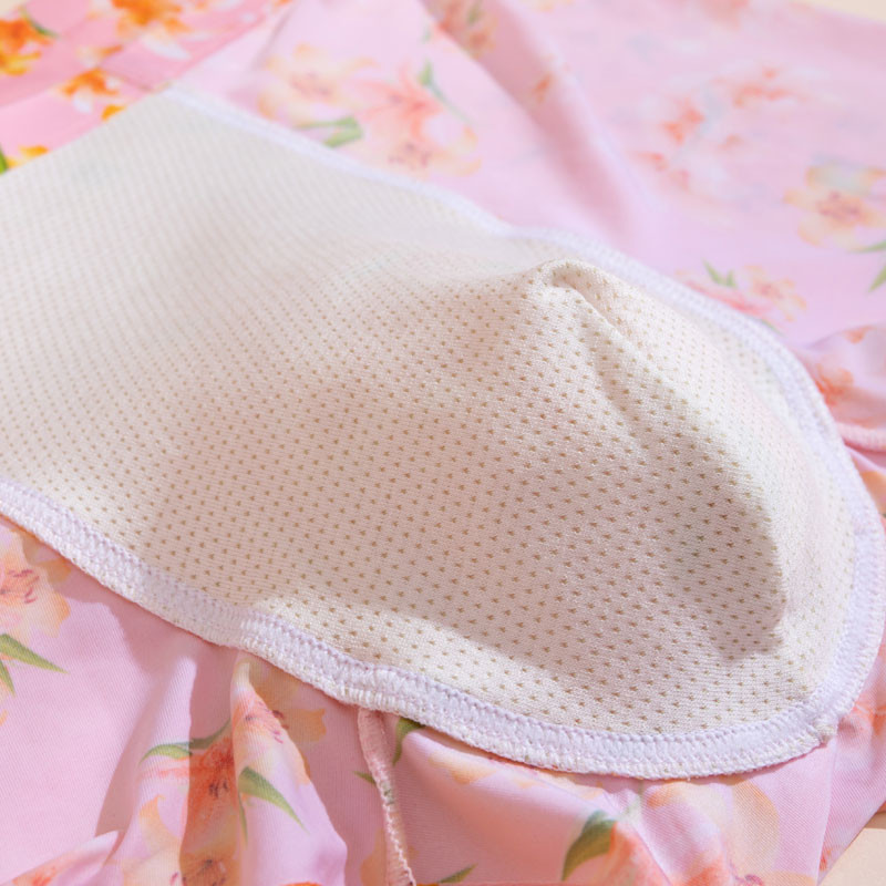 Nauji internetu Vyriški Ice Silk Flora apatiniai Besiūliai Seksualūs Vyriški Bokseriai Šortai Vyriški Itin plonos kvėpuojančios kelnaitės Kelnaitės apatinės kelnaitės