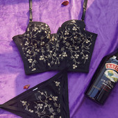 Wriufred Vanjski komplet grudnjaka Komplet donjeg rublja od vezene čipke s gaćicama od čelične gumene kosti dame seksi slatke hlače bralette