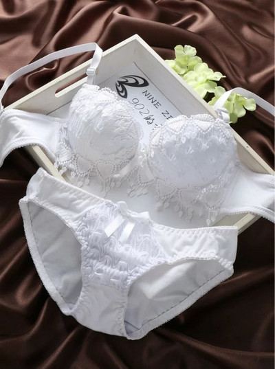 Set de sutien sexy din dantelă de modă la modă Lenjerie de corp Push Up cu decolteu adâncit Sutien de culoare solidă vintage Sutien groase căptușit