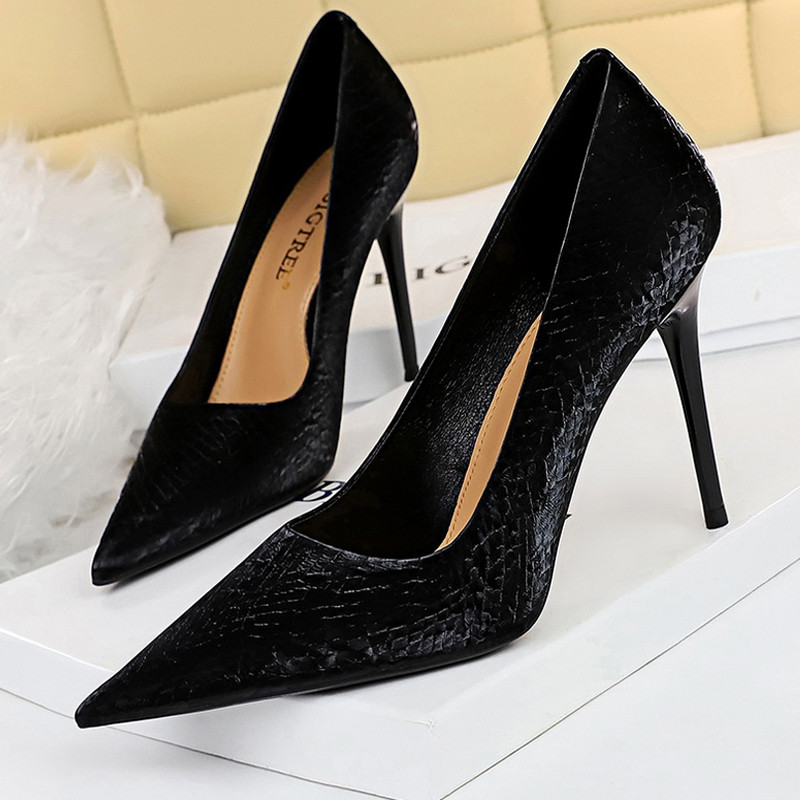 BIGTREE Batai Retro Moteriški Pumps 2023 Nauji Aukštakulniai Sexy Party Batai Stiletto kulniukai 10 cm smailūs pirštai pompos moteriškos plius 43 dydis