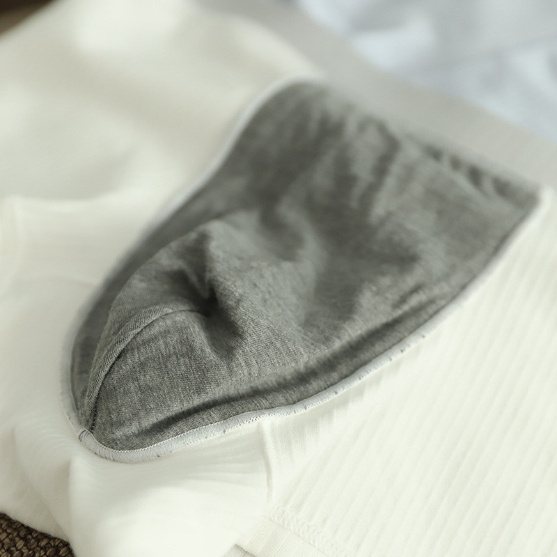 Rebrované jednoduché kontrastné farby nové mäkké pánske spodné prádlo z čistej bavlny, vysoko elastické priedušné módne pohodlné pánske boxerky