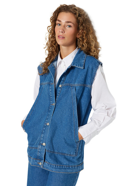 Vestă cu hijab drept obișnuită Trendyol pentru femei