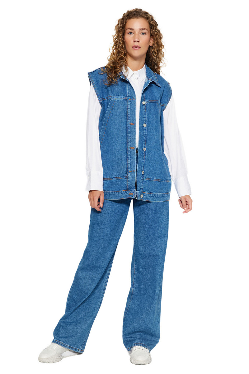 Vestă cu hijab drept obișnuită Trendyol pentru femei