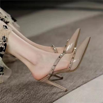 Ženske nove Baotou ženske cipele na visoku petu Modne cipele sa zašiljenim zakovicama na tanku petu Talon Femme Ženske cipele sa šupljom kopčom na gležnju Pune pete