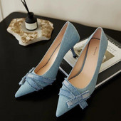 Marka Ženske kaubojske cipele s visokom potpeticom Seksi plitke sandale za zabavu, modne jesenske 2023., nove cipele sa šiljatim vrhovima, salonke Bottine Femme