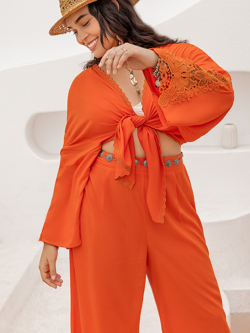 Set cu imprimeu marime plus de toamna si iarna de dama, format din doua topuri si pantaloni