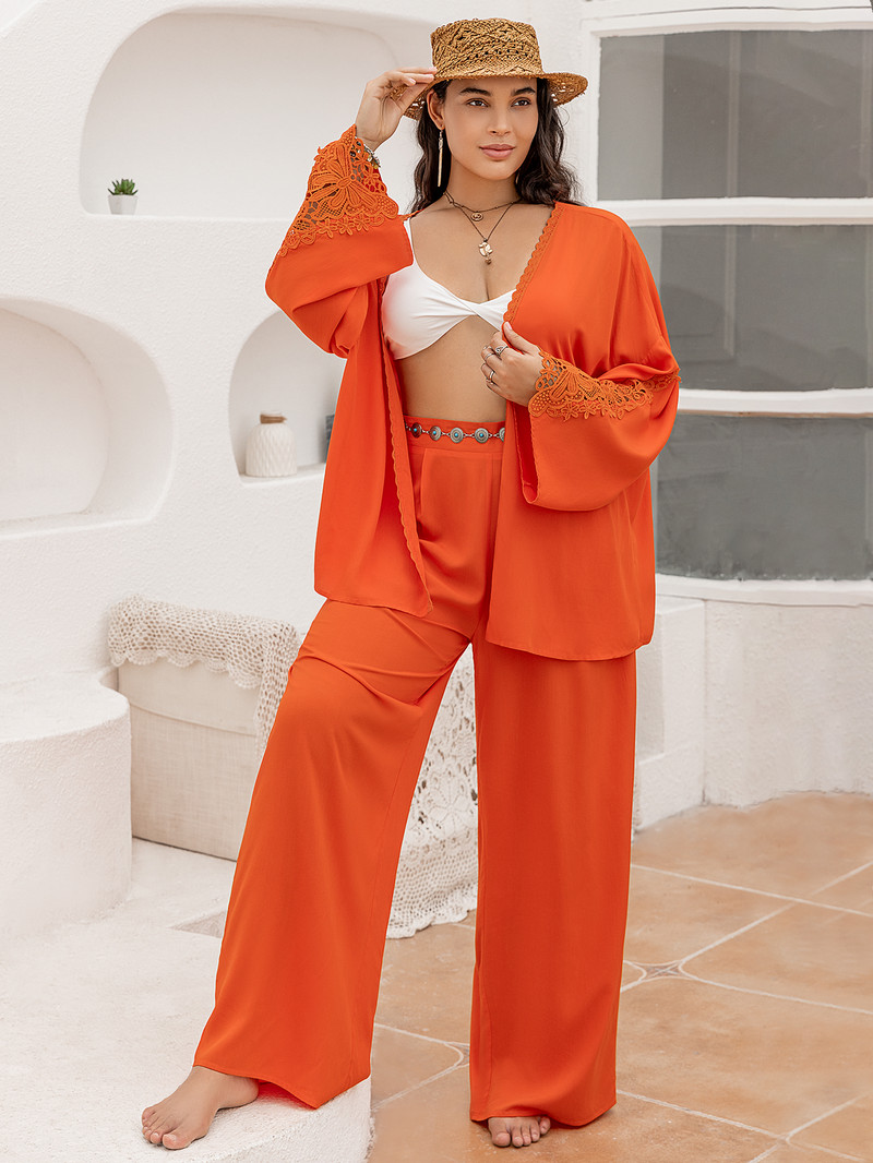 Set cu imprimeu marime plus de toamna si iarna de dama, format din doua topuri si pantaloni