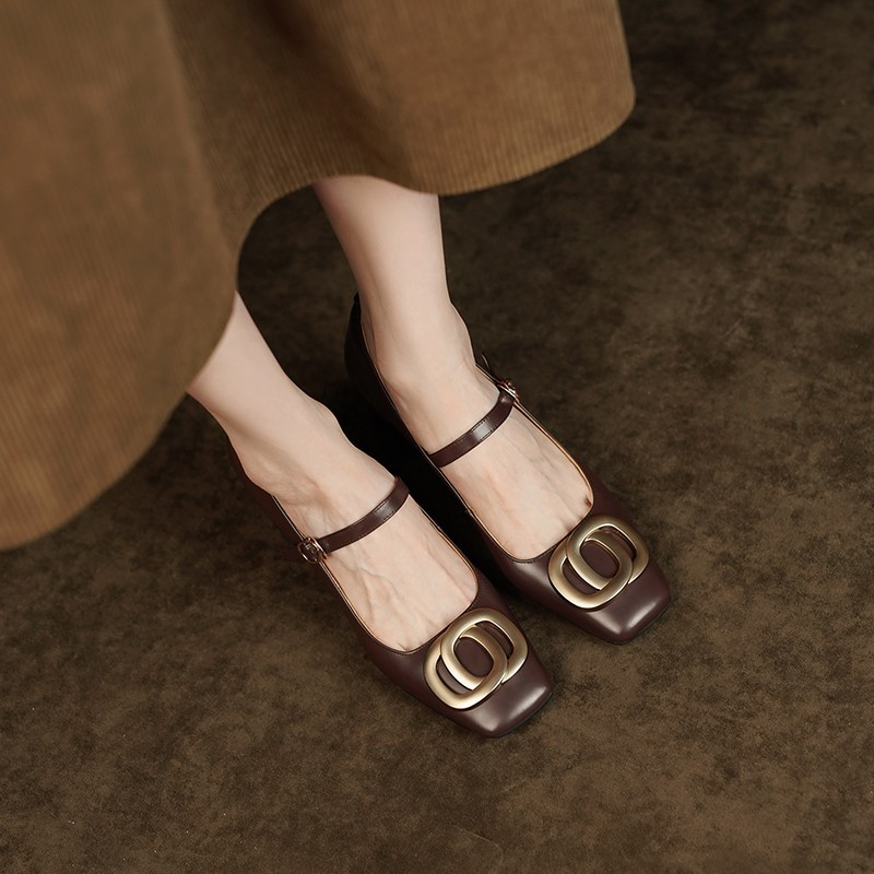 Moteriški aukštakulniai Mary Janes Batai Vintage Pumps Odiniai Batai Metalinis dirželis Moteriškos Suknelės Batai Zapatos Mujer Spring 1240N