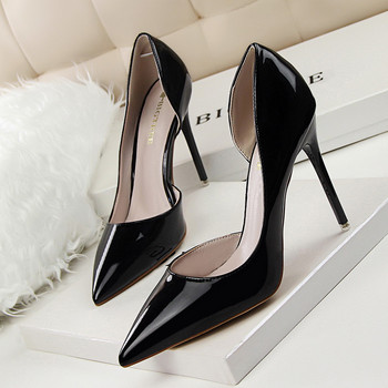 Нови дамски обувки за 2022 г. Елегантни лачени офис дамски обувки с остър връх Пролет Лято Високи токчета Сватбени булчински обувки