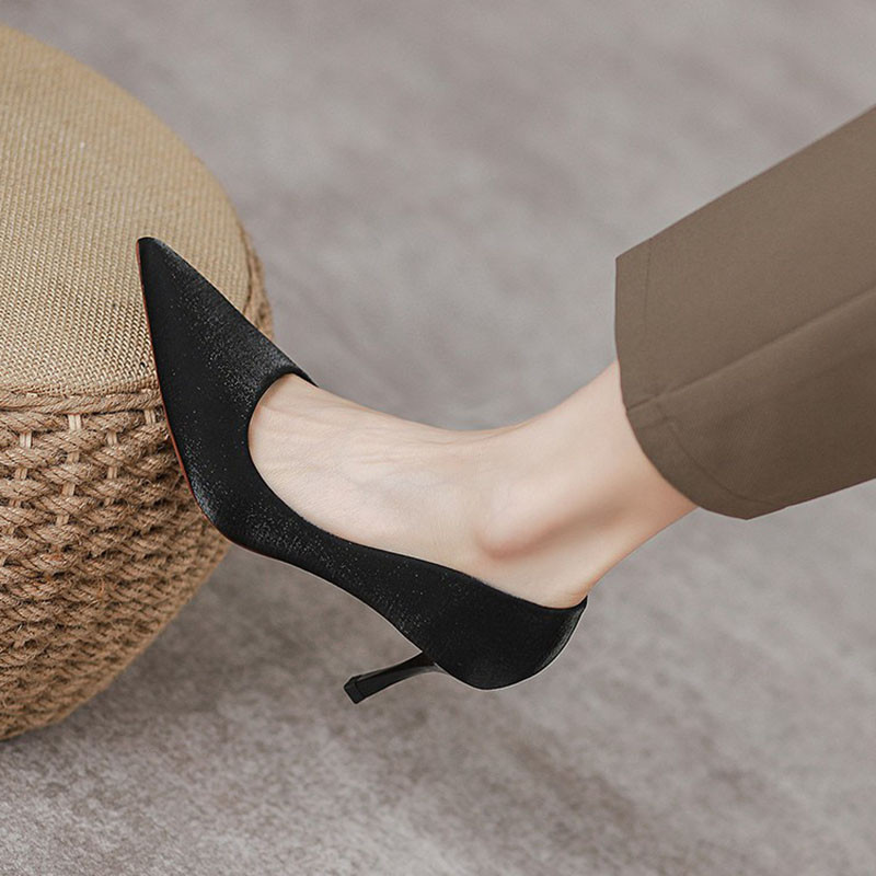 Nauji Moteriški Velvet Pumps Aukštakulniai Suknele Batai Smailia nosimi Valties Batai Ploni Kulnai Basic Pump Juoda Sekli Stiletai Ruduo 1007N