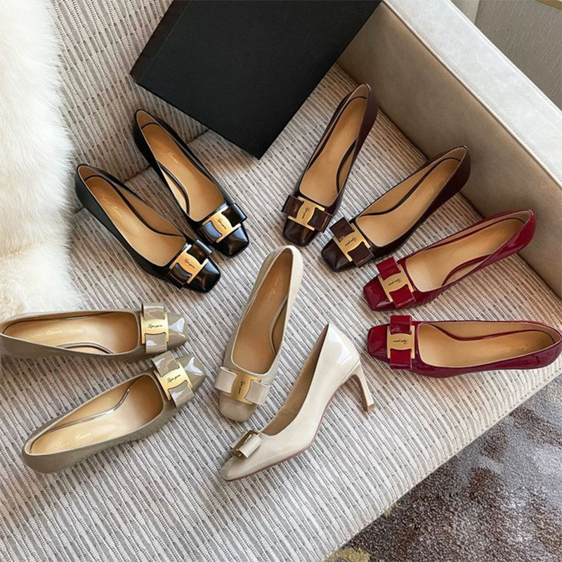 Moteriškos lakinės odos aukštakulniai Suknelė Batai Kvadratiniai pirštai Siurbliai Stiletai Nauji spyruokliniai batai moterims Metaliniai takonai 1110N