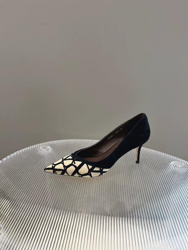 Sexy vysoké podpätky dámske sandále 2023 Letné nové dizajnérske špicaté párty topánky elegantné dámske topánky na podpätku