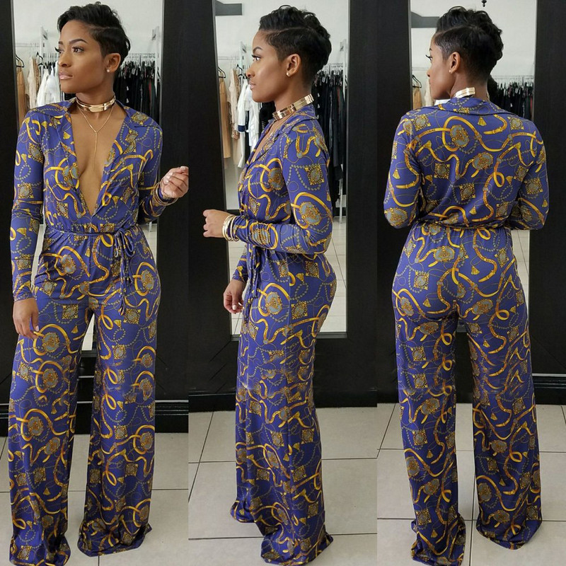 Dámsky overal s potlačou a hlbokým výstrihom do V v plus size veľkosti