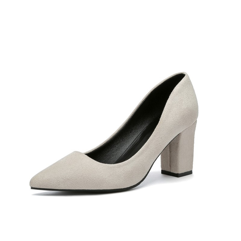 Novi stil Ženske cipele na cipele sa šiljatim vrhom Lad cipele Koncizne svečane cipele Zrnate cipele sa srednjom petom Ženske cipele Smeđe vintage dizajnerske cipele 9920N