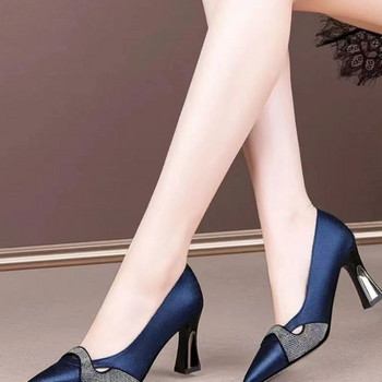 Обувки за жени 2023 Модни пролетни и есенни дамски помпи Едноцветни пайети Заострени пръсти Плитка уста Zapatillas De Mujer