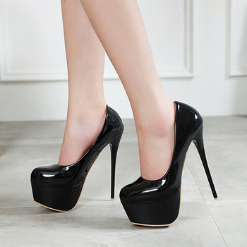 Лачени кожени обувки на супер високи токчета за жени 2023 г. Нови черни помпи на платформа Дамски секси обувки на токчета за нощен клуб Парти обувки
