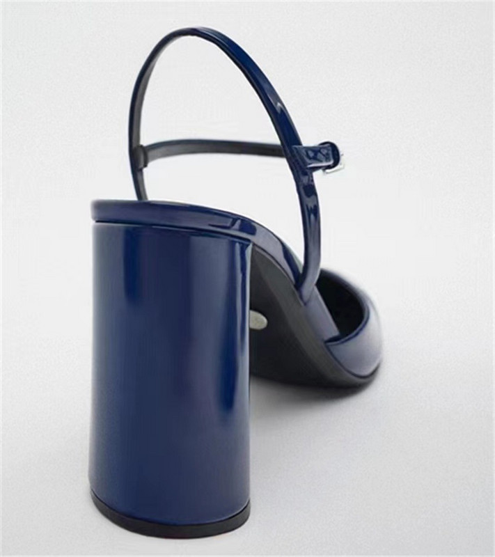 Sandale femei 2023 albastru din piele moale lacuita pantofi de designer pentru femei cu vârf rotund gros, cu toc înalt, spate, sandale goale lucrate manual