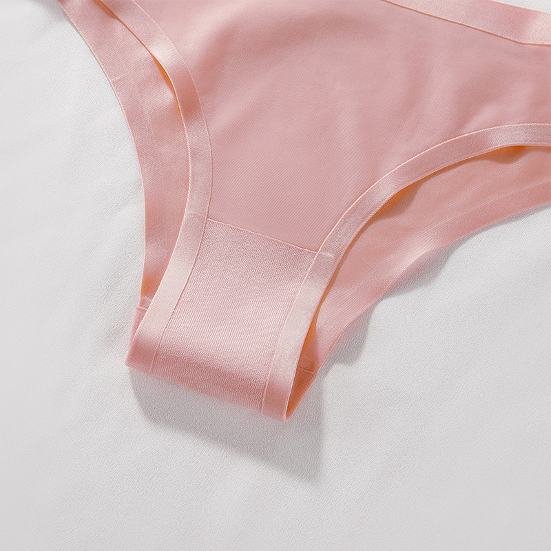 BANNIROU 3 buc. Chiloți pentru femei Lenjerie de corp Fitness Sport Lenjerie de femeie fără cusături Sexy T-back Tanga Thong Ice Mătase Intimate