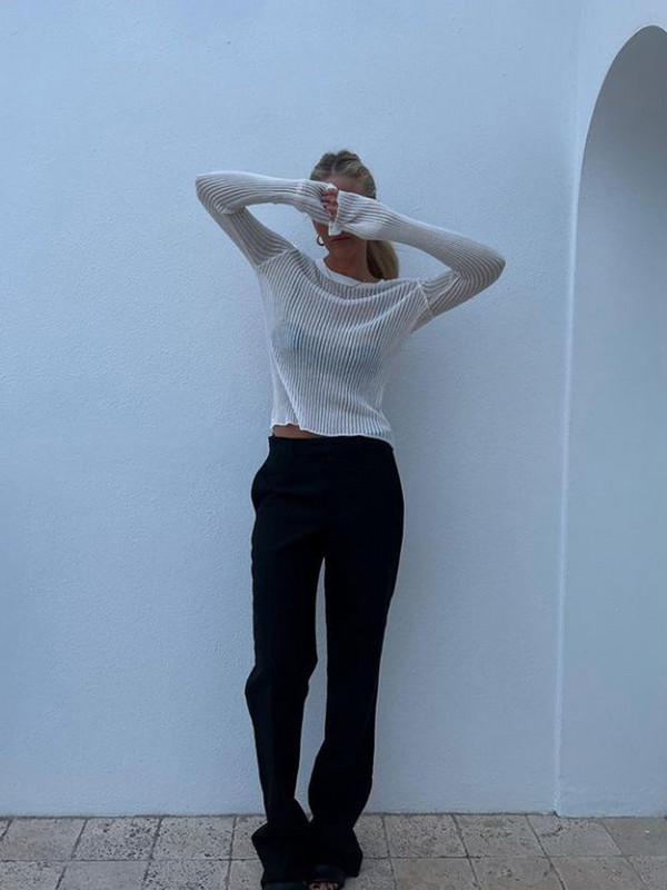 Kryptografické módne biele elegantné pruhované priehľadné dámske topy, outfity, tričká s dlhým rukávom, skinny klubové párty oblečenie