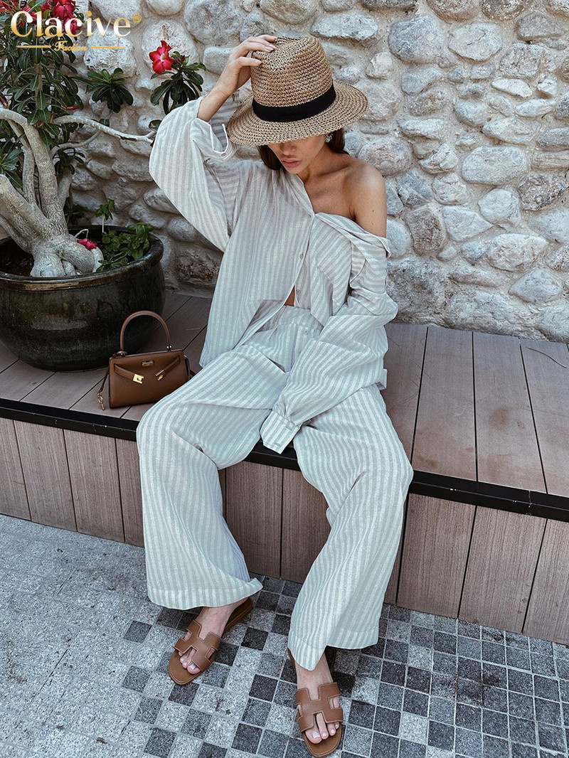 Clacive Set de două piese cu dungi lejere, ținută pentru femei 2023, bluză elegantă cu mânecă lungă, care se potrivește cu talie înaltă, set de pantaloni largi Nou în