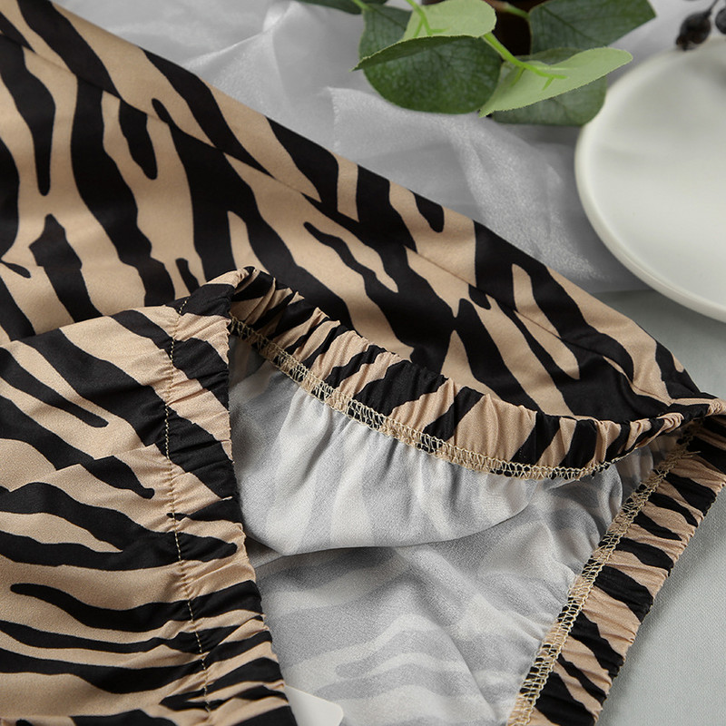 Dámsky oblek s dlhým rukávom a šnurovaním s potlačou zebry