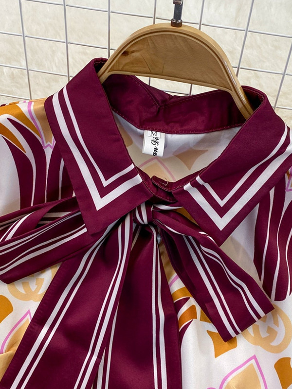 Cvjetni, ležerni, elegantni ženski komplet od 2 komada Široke modne majice, majice širokih nogavica Žensko odijelo s hlačama za odmor na plaži, starinsko odijelo