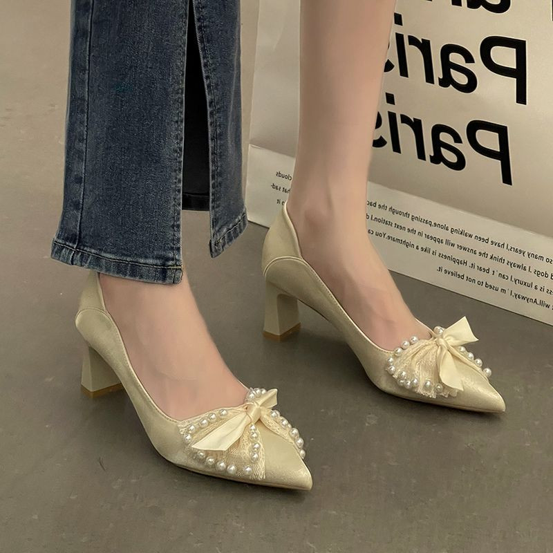 Dámske letné topánky s mašľou na vysokých podpätkoch pre ženy 2023 Perlové lodičky na hrubom podpätku so špicatou špičkou, blokový podpätok, štýlové AE